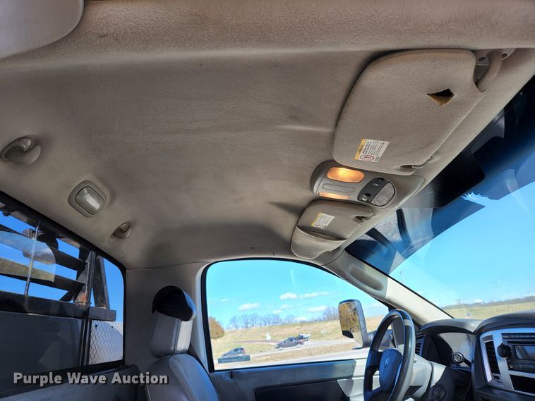 image for item HK9448 2008 Dodge Ram 5500HD  utility / service truck