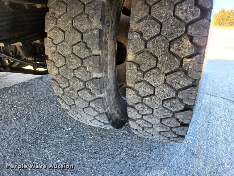 image for item HK9448 2008 Dodge Ram 5500HD  utility / service truck