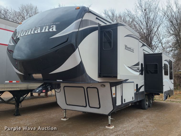 image for item IF9467 2015 Keystone Montana High Country  camper