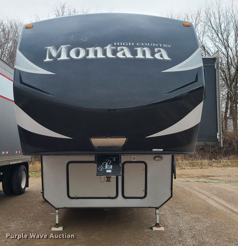 image for item IF9467 2015 Keystone Montana High Country  camper