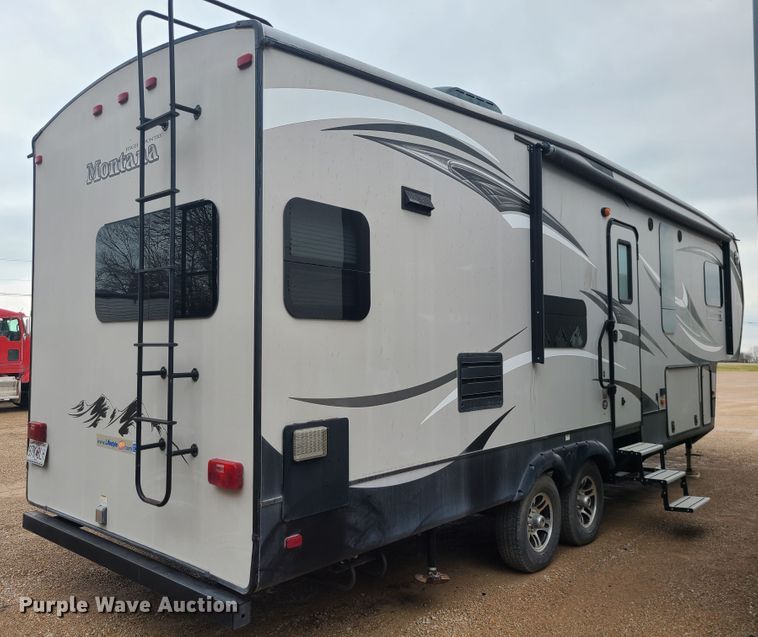 image for item IF9467 2015 Keystone Montana High Country  camper