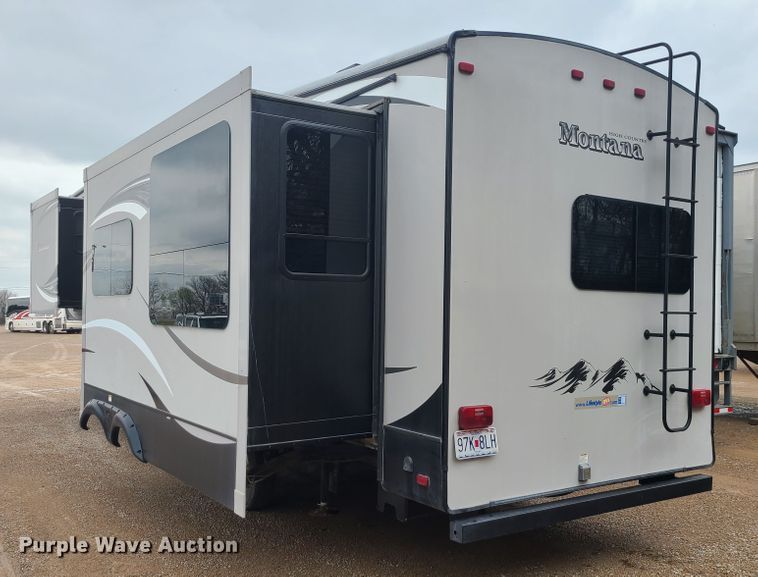 image for item IF9467 2015 Keystone Montana High Country  camper