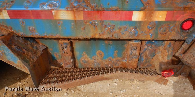 image for item IM9948 2013 International 7500  refuse truck