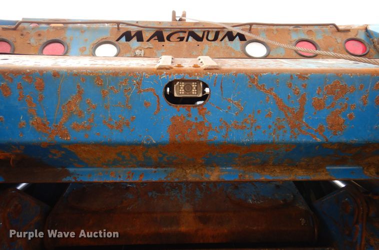 image for item IM9948 2013 International 7500  refuse truck