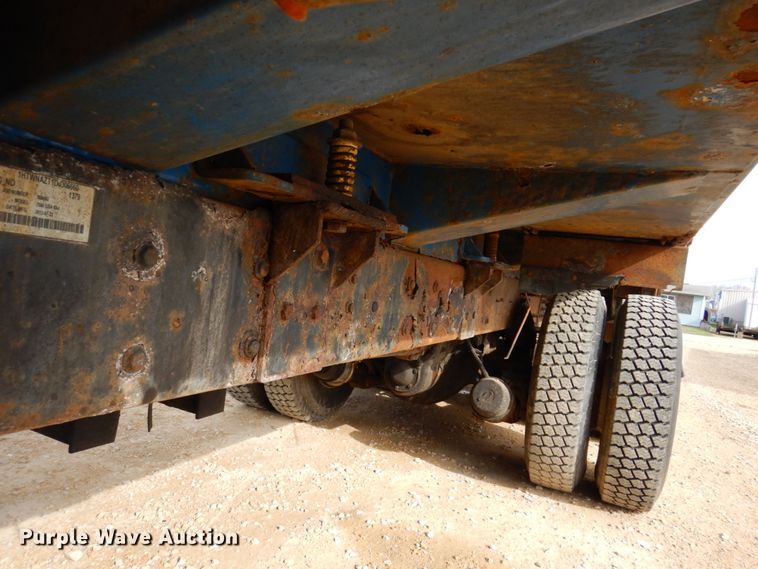 image for item IM9948 2013 International 7500  refuse truck