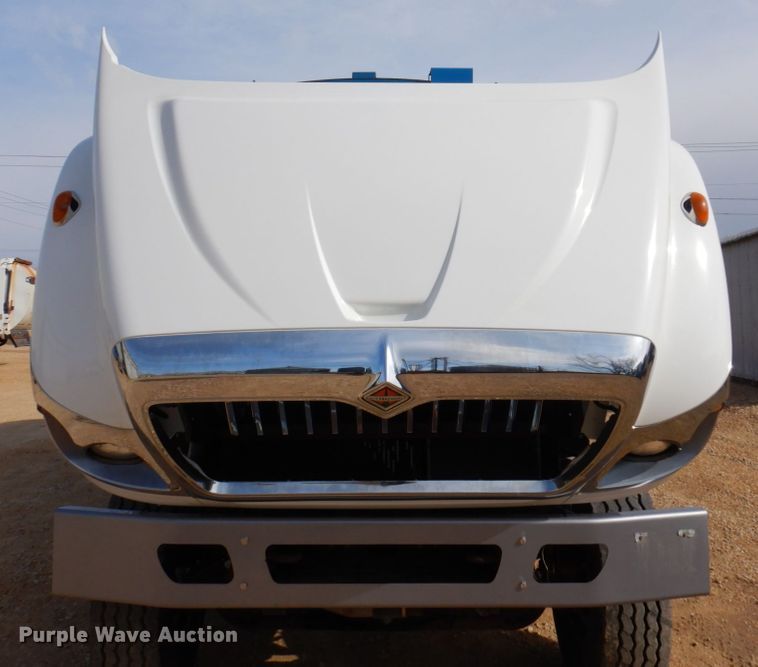 image for item IM9948 2013 International 7500  refuse truck