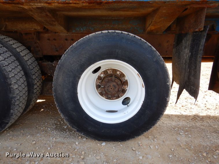 image for item IM9948 2013 International 7500  refuse truck