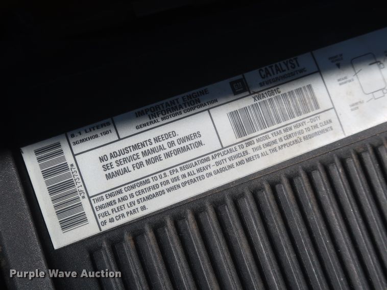 image for item IY9211 2003 Chevrolet Silverado 2500HD  Crew Cab pickup truck