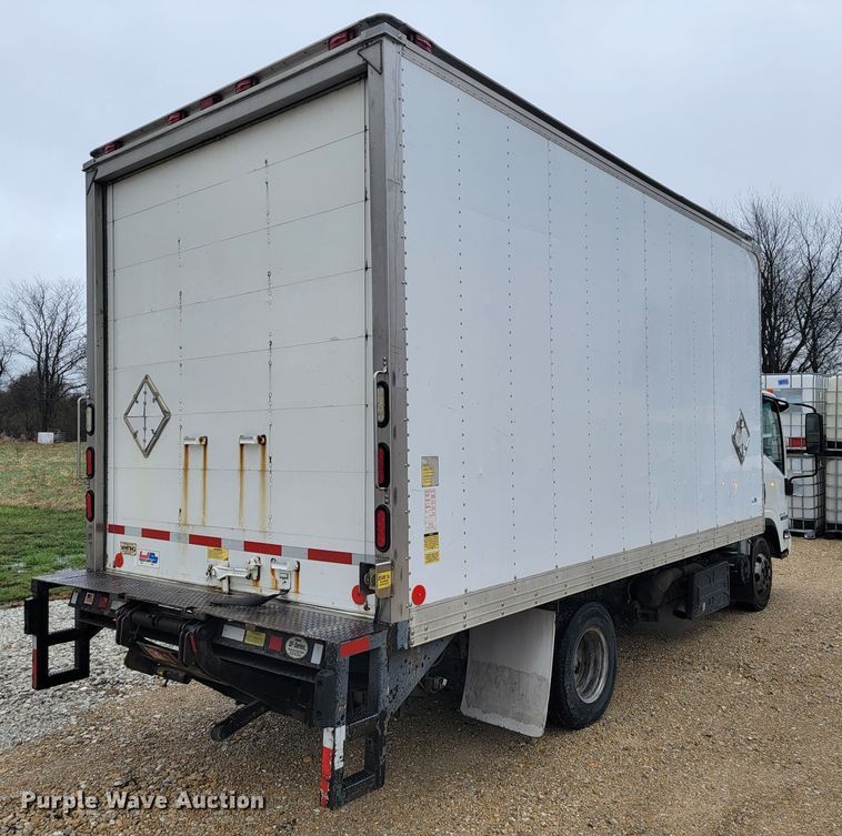 image for item JE9996 2013 Isuzu NPR HD  box truck