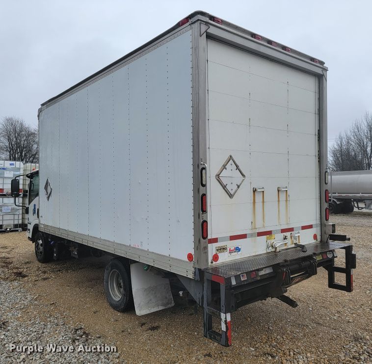 image for item JE9996 2013 Isuzu NPR HD  box truck