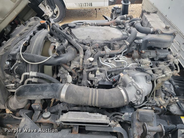 image for item JE9996 2013 Isuzu NPR HD  box truck