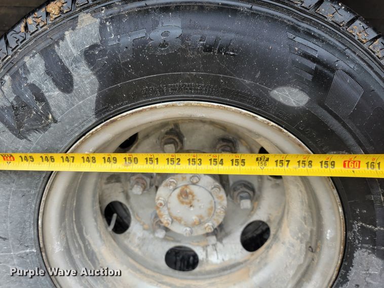 image for item JE9996 2013 Isuzu NPR HD  box truck