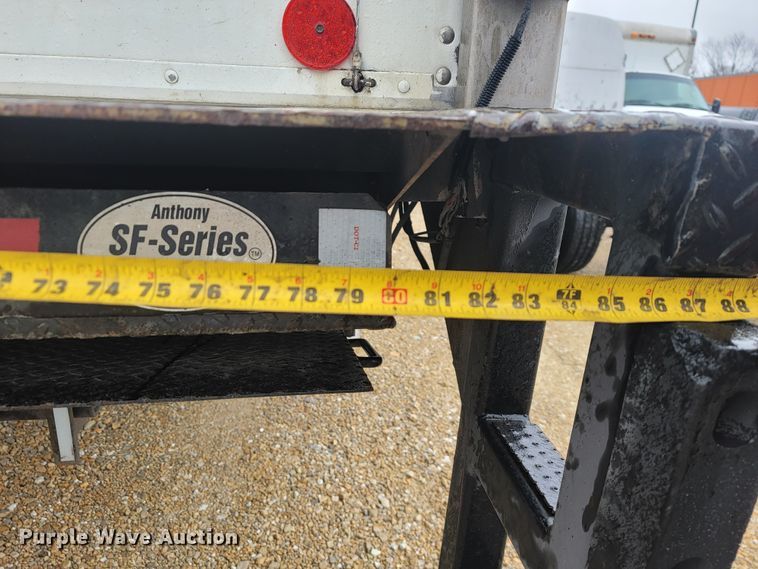 image for item JE9996 2013 Isuzu NPR HD  box truck