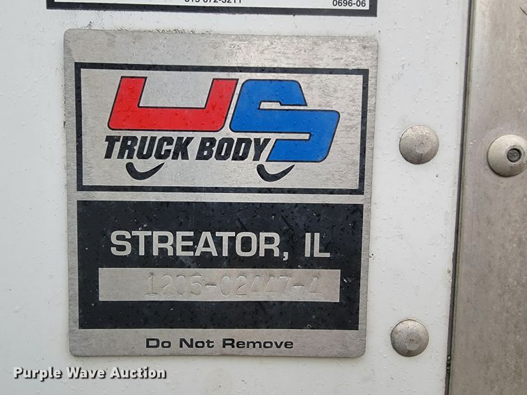 image for item JE9996 2013 Isuzu NPR HD  box truck