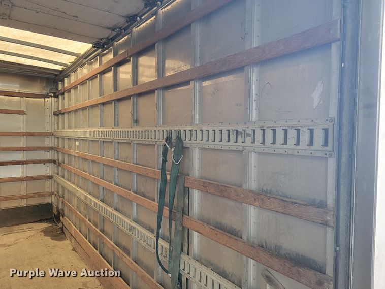 image for item JE9996 2013 Isuzu NPR HD  box truck