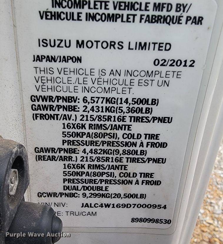 image for item JE9996 2013 Isuzu NPR HD  box truck