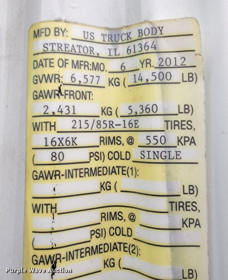 image for item JE9996 2013 Isuzu NPR HD  box truck