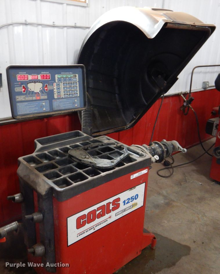 image for item JK9403 Coats 1250  wheel balancer