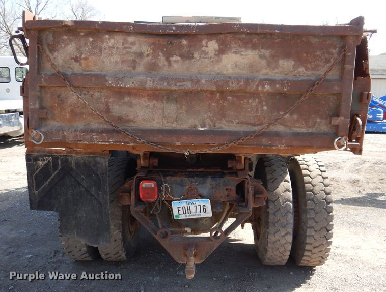 image for item JK9409 1995 GMC Top Kick  dump truck