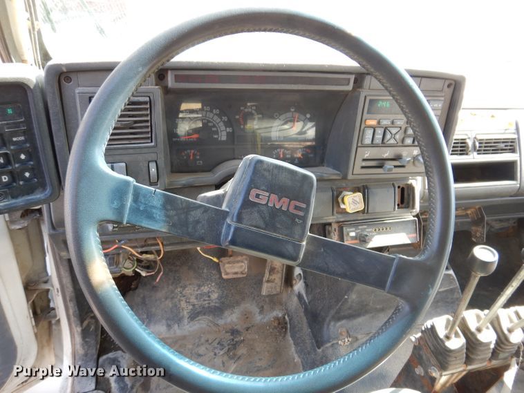 image for item JK9409 1995 GMC Top Kick  dump truck