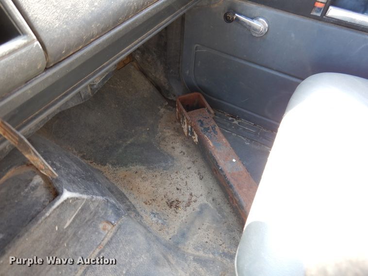 image for item JK9409 1995 GMC Top Kick  dump truck