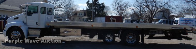 image for item JK9410 2008 Kenworth T300  rollback truck