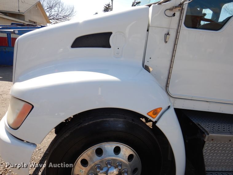 image for item JK9410 2008 Kenworth T300  rollback truck