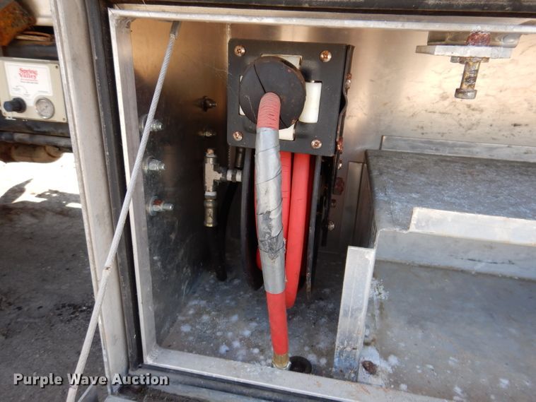 image for item JK9410 2008 Kenworth T300  rollback truck