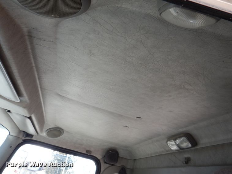 image for item JK9410 2008 Kenworth T300  rollback truck