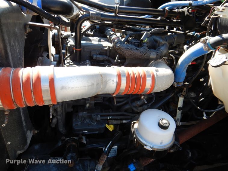 image for item JK9410 2008 Kenworth T300  rollback truck