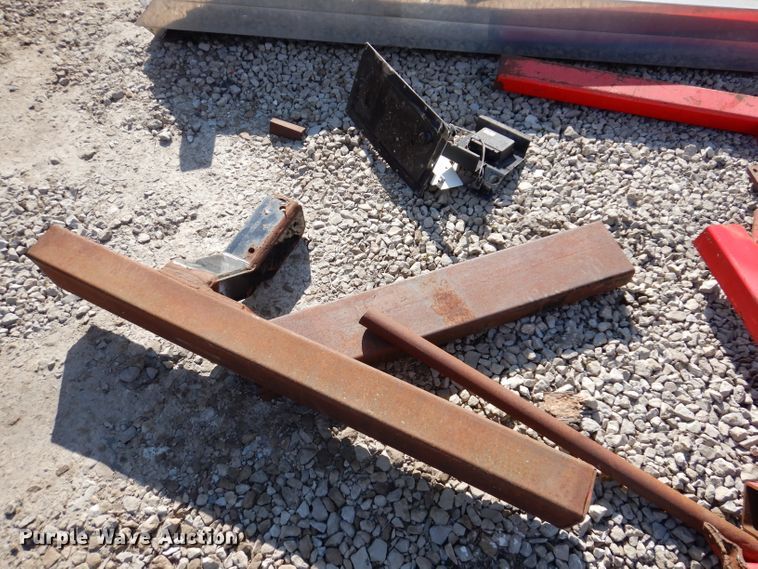 image for item JK9410 2008 Kenworth T300  rollback truck