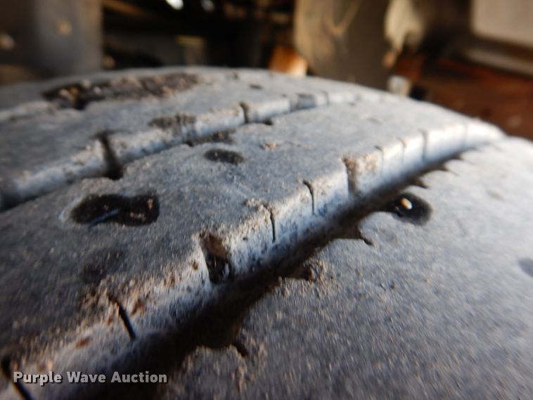 image for item JK9410 2008 Kenworth T300  rollback truck