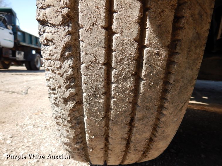 image for item JK9410 2008 Kenworth T300  rollback truck