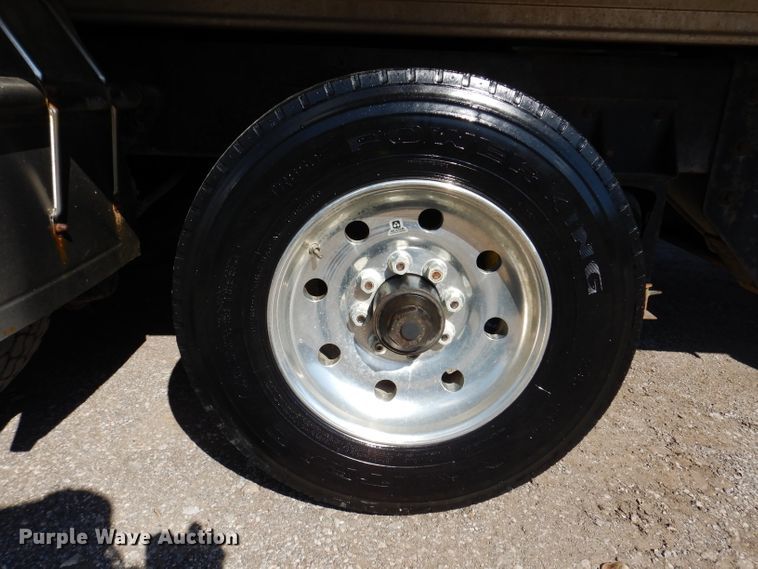 image for item JK9410 2008 Kenworth T300  rollback truck