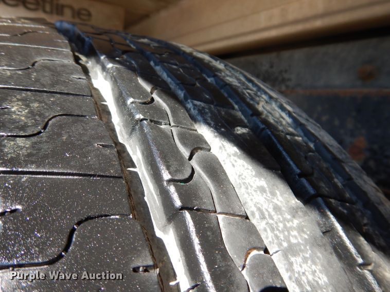 image for item JK9410 2008 Kenworth T300  rollback truck