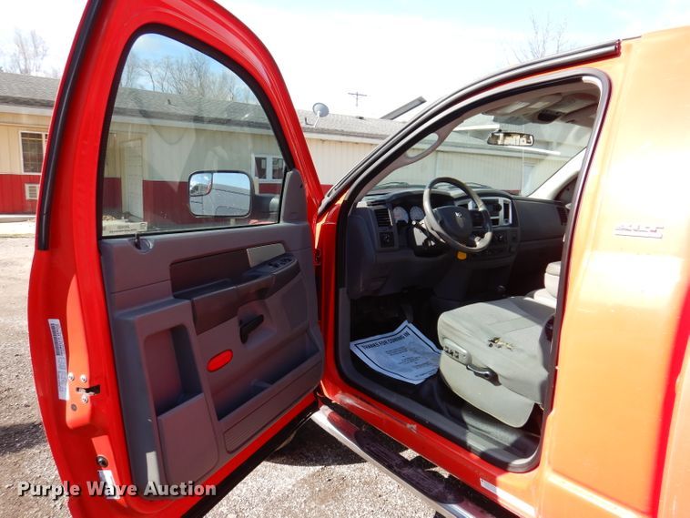 image for item JK9420 2010 Dodge Ram 5500HD  tow truck