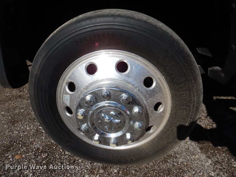 image for item JK9420 2010 Dodge Ram 5500HD  tow truck