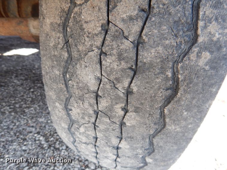 image for item JK9420 2010 Dodge Ram 5500HD  tow truck