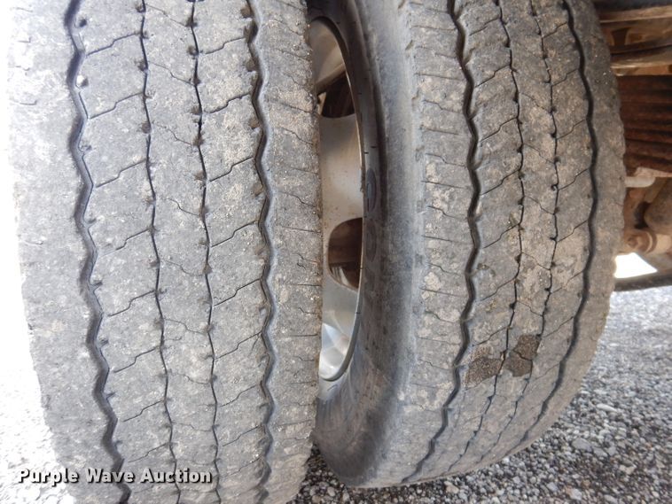 image for item JK9420 2010 Dodge Ram 5500HD  tow truck