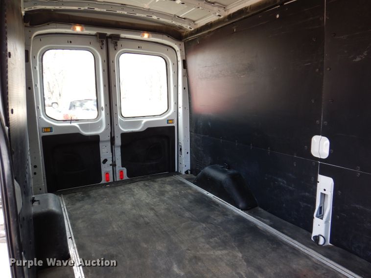 image for item JK9425 2016 Ford Transit 350  delivery van