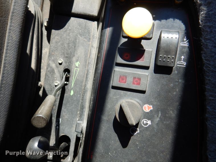 image for item JK9452 Toro Groundsmaster 3280D  lawn mower