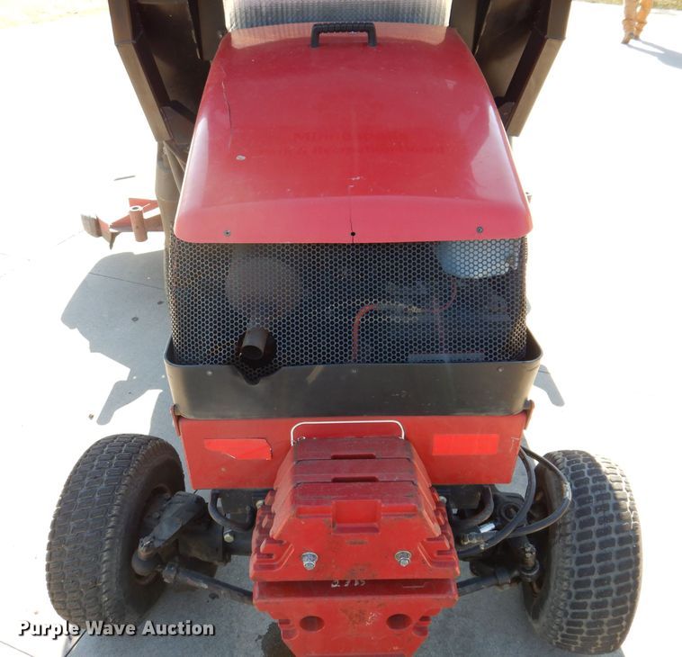 image for item JK9452 Toro Groundsmaster 3280D  lawn mower