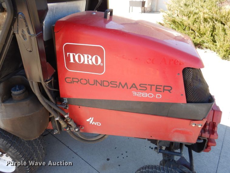 image for item JK9452 Toro Groundsmaster 3280D  lawn mower