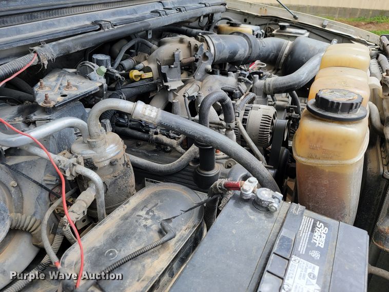 image for item JL9629 2000 Ford F450 Super Duty  flatbed truck