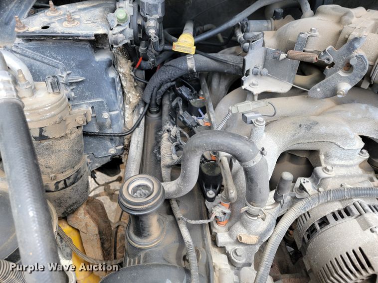 image for item JL9629 2000 Ford F450 Super Duty  flatbed truck