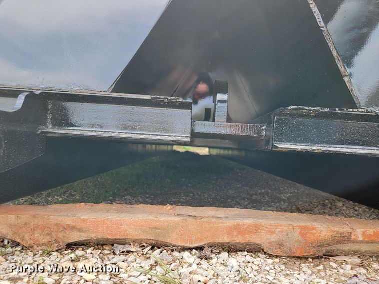 image for item JL9631 Roll-off dumpster