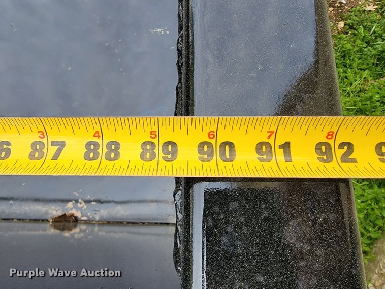 image for item JL9631 Roll-off dumpster