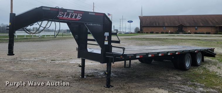 image for item JL9648 2021 Elite  equipment trailer