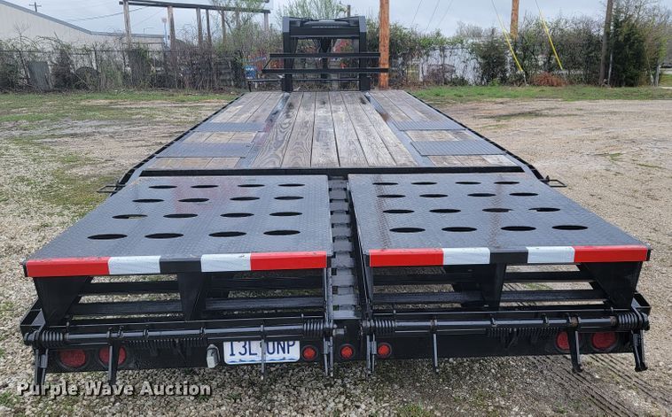 image for item JL9648 2021 Elite  equipment trailer