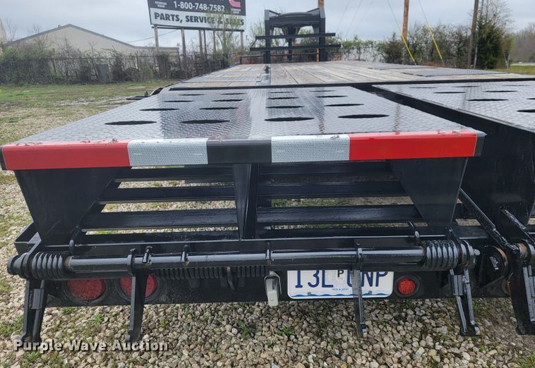 image for item JL9648 2021 Elite  equipment trailer